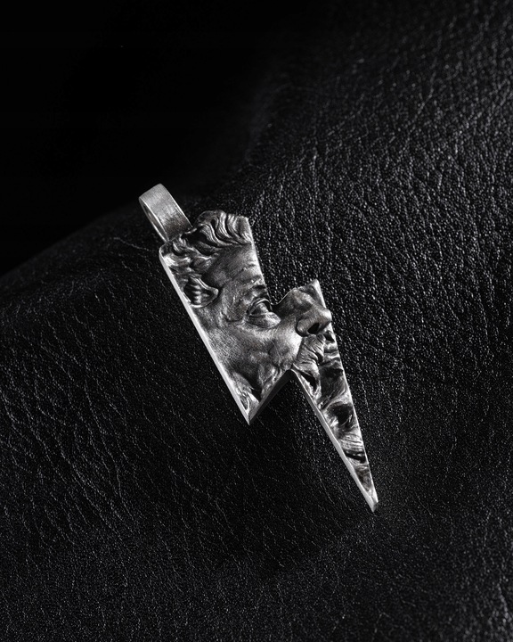 Srebrny wisiorek ZEUS. LIGHTNING