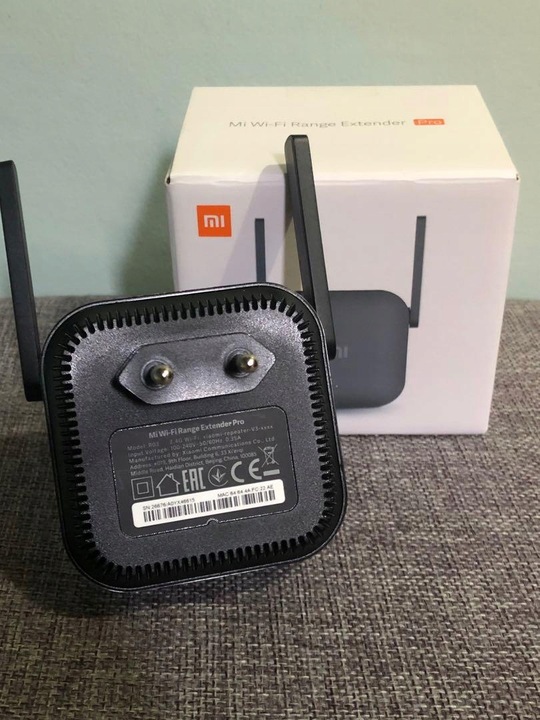 WZMACNIACZ Wi-Fi SYGNAŁU XIAOMI REPEATER 300Mb/s ZASIĘG 100M STAŁY ZASIĘG