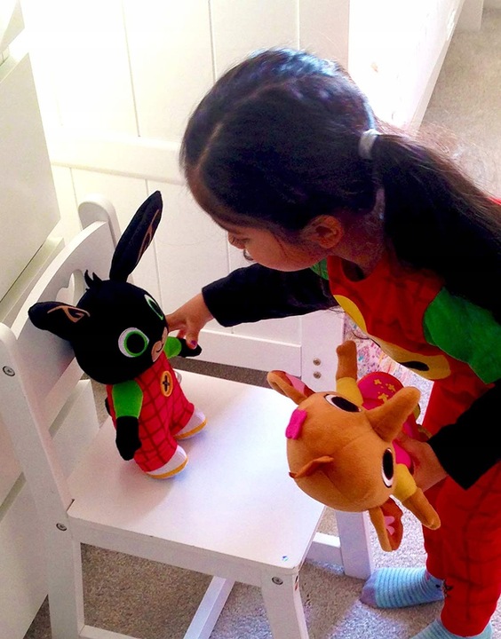 BING Królik Bing pluszak interaktywny mówiący po polsku maskotka 27 cm