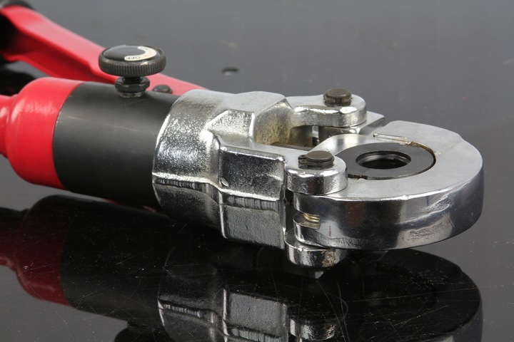 PRASKA ZACISKARKA HYDRAULICZNA DO RUR PEX (TH+U+V)