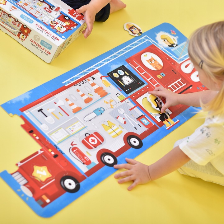 CzuCzu WÓZ STRAŻACKI puzzle z dziurką 2+