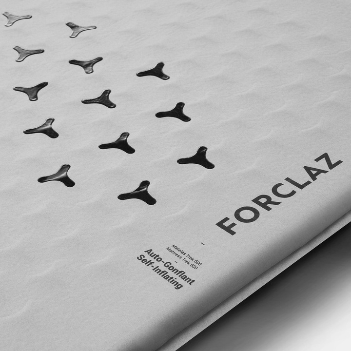 Mata samopompująca trekkingowa Forclaz 180 x 52 cm