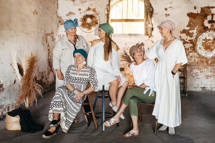 Turban chusta na lato z daszkiem Tess M-1 muślinu także po chemioterapii