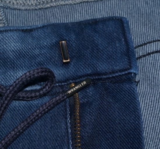 WRANGLER JOGGING jeansy active ready W29 L32