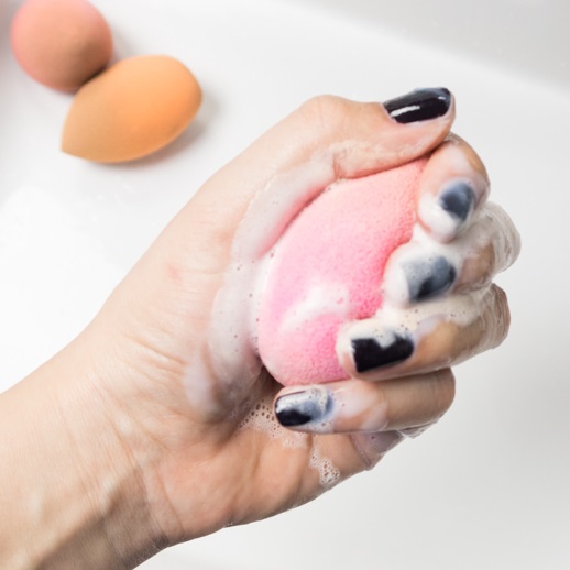 ZESTAW 4 GĄBKI DO MAKIJAŻU GĄBKA BLENDER GĄBECZKI