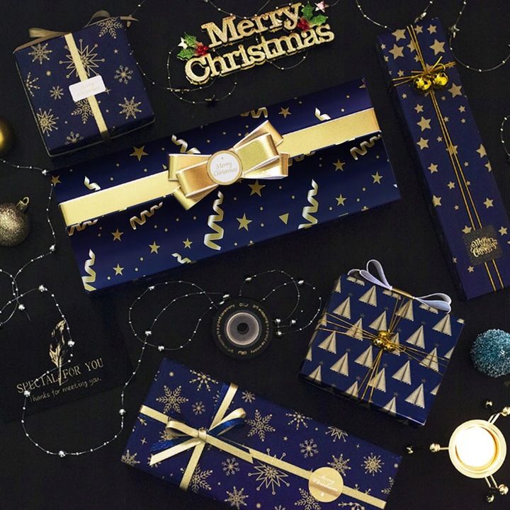 Papier prezentowy świąteczny do pakowania prezentów 4 rolki 76cmx3m