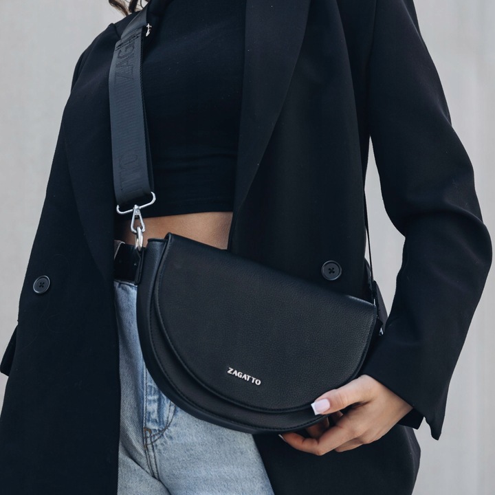 Torebka damska ekoskóra półksiężyc półokrągła crossbody pasek ZAGATTO