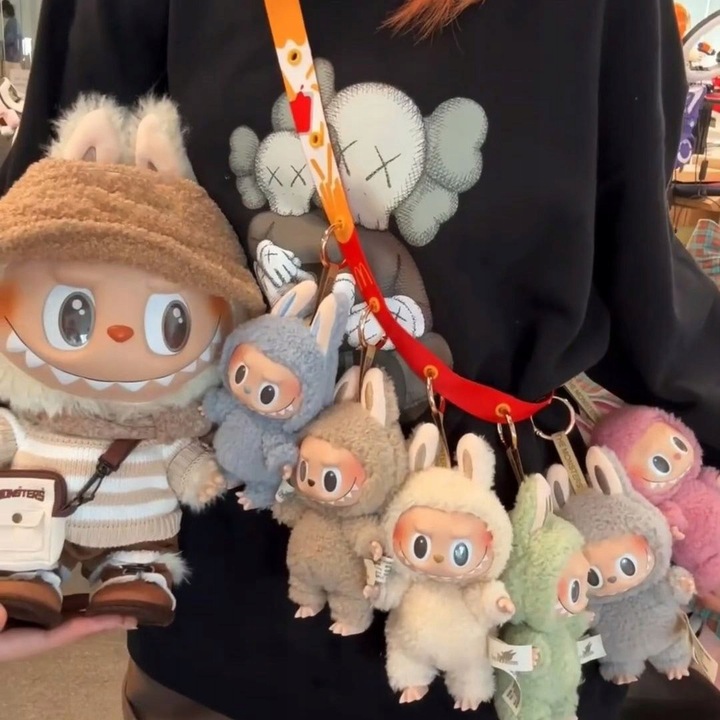 Oryginalny La-bubu Monster Brelok 18cm Urocza Torebka Brelok Zawieszka