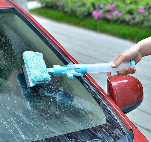 Myjka do szyb ze ściągaczką i dozownikiem Z AD012