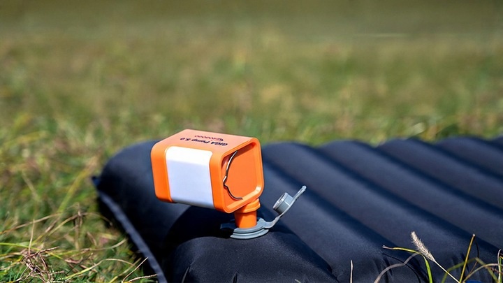 GIGA PUMP 5.0 POMPKA DO MATERCA Z LAMPKĄ 5 końcówek 260l/min 5kPa