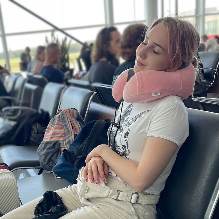 PODUSZKA PODRÓŻNA ROGAL NA SZYJE DO SAMOLOTU MIOWI RÓŻOWA + OPASKA