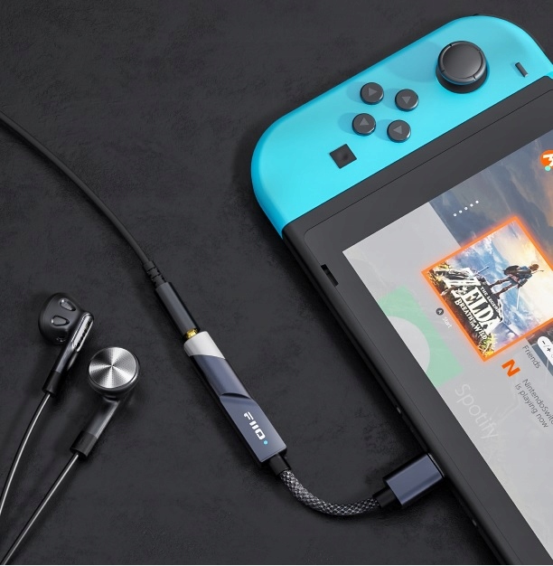 FiiO KA11 lt black FIIO MOBILNY DAC + WZMACNIACZ SŁUCHAWKOWY - LIGHTNING