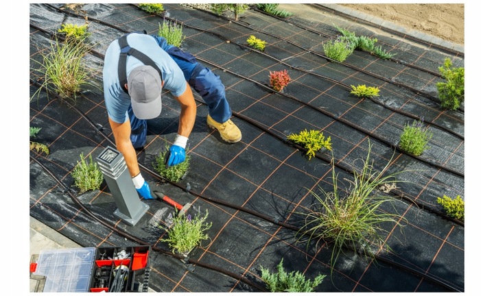 LINIA KROPLUJĄCA NAWODNIENIE KROPELKOWE WĄŻ DO PODLEWANIA ZESTAW 50m+ 56el.