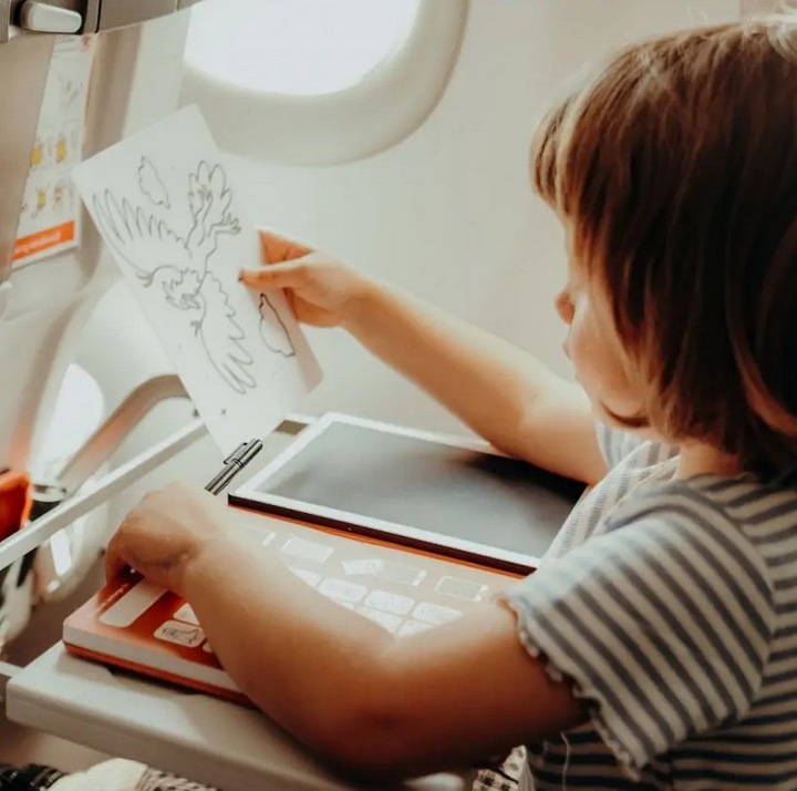 Kidywolf KIDYDRAW-MINI Interaktywny Mini tablet do rysowania Bajki