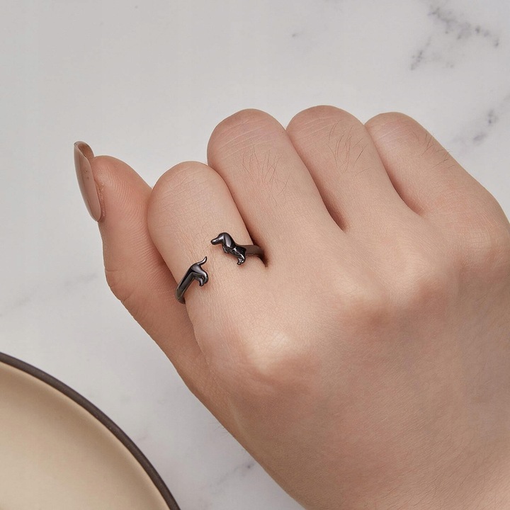 Pierścionek Srebrny 925 Regulowany Pies Jamnik Czarne Złoto Srebro 925