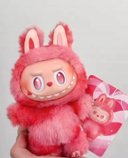 LABU-BU MASKOTKA STWOREK NIESPODZIANKA MONSTER BRELOK DLA DZIECI