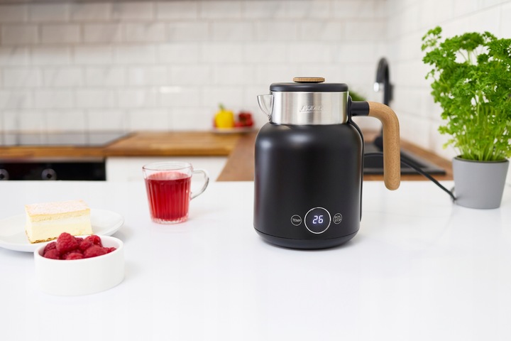 Czajnik elektryczny podwójne ścianki czarny 2200W MPM MCZ-128/C