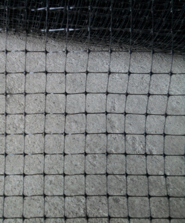 Skuteczna SIATKA NA KRETY 1,5x200m 300m2 oczko 10x10