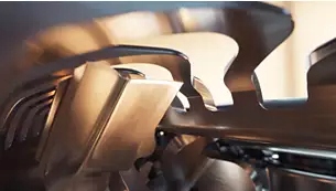 Golarka elektryczna męska do golenia na mokro i na sucho Philips S9975/55