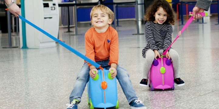 Trunki jeżdżąca walizeczka