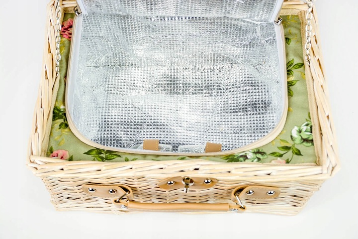 Kosz piknikowy z wikliny termotorba sztućce dla 2 osób praktyczny prezent