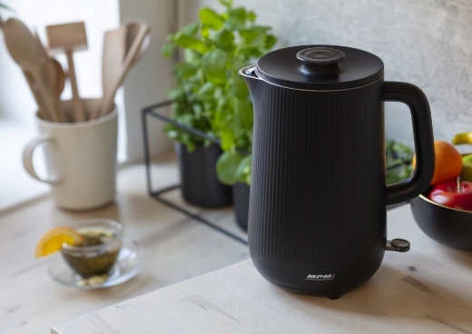 Czajnik elektryczny bezprzewodowy MPM MCZ-115/C podwójne ścianki czarny