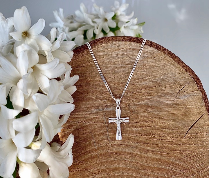 Łańcuszek srebrny 925 pancerka 45cm i krzyżyk prezent komunijny dla chłopca