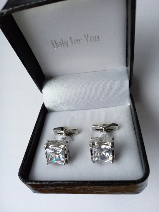 Srebrne klasyczne spinki do mankietów koszuli