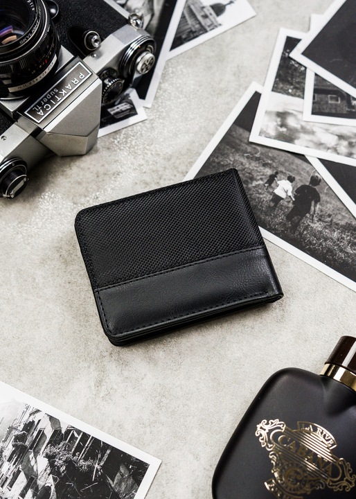 Portfel Peterson męski mały na suwak slim z ochroną kart RFID kompaktowy