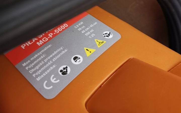 PIŁA SPALINOWA PILARKA ŁAŃCUCHOWA DO DRZEWA 5.2KM 56cm3 + SIEKIERA + OLEJ