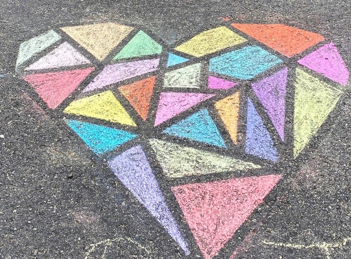 KREDA CHODNIKOWA KOLOROWA GRUBA + NEON 20szt JUMBO KIDEA W WIADERKU