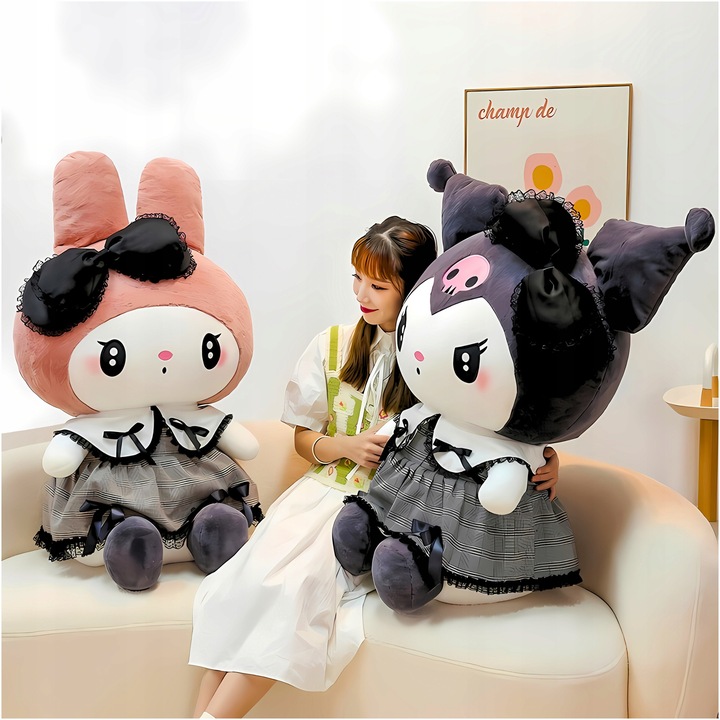 HELLO KITTY KUROMI MASKOTKA PLUSZAK ZABAWKA CZARNA SUKIENKA KOTEK 85 CM