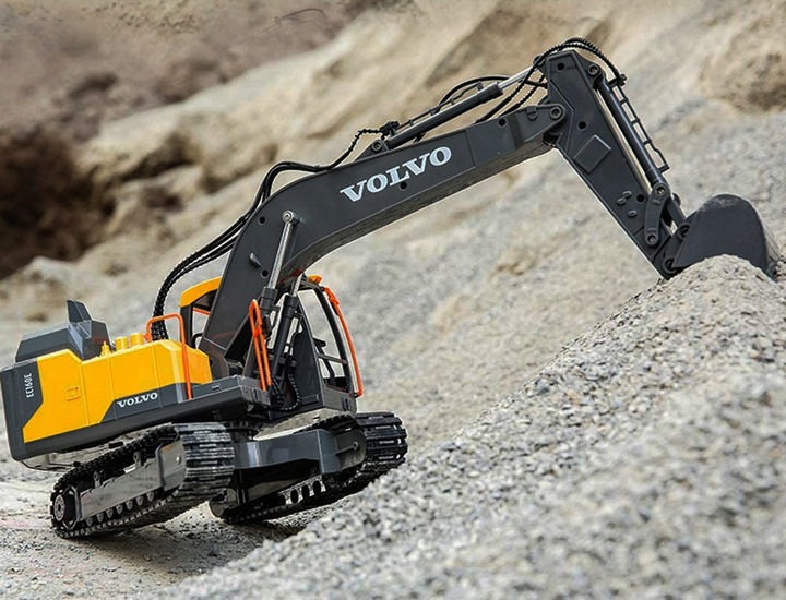 KOPARKA ZDALNIE STEROWANA MŁOT CHWYTAK CHDOUBLEE VOLVO EC160E