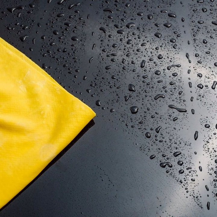 2 X K2 IRCHA SYNTETYCZNA 66x43 cm ŚCIERKA ŚCIERECZKA DO SZYB SAMOCHODU AUTA