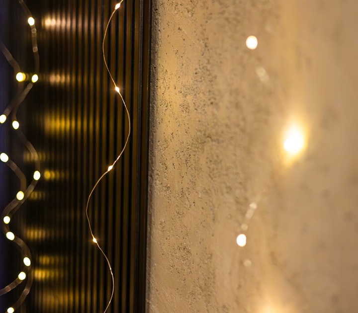 KURTYNA ŚWIETLNA LAMPKI SOPLE DRUCIKI 300 LED 3x3m GIRLANDA USB + ADAPTER