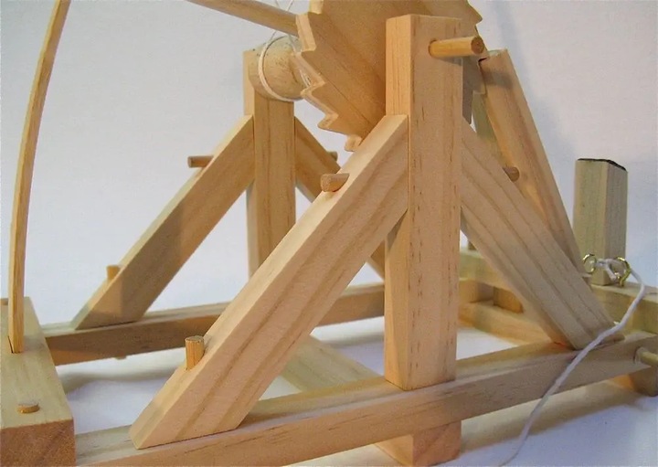 PATHFINDER Leonardo da Vinci Katapulta konstrukcje