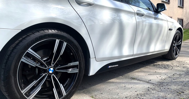 Naklejki BMW Performance JAKOŚĆ! FOLIA WYLEWANA