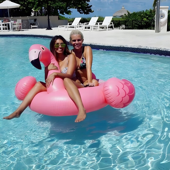 Materac Dmuchany do Pływania Flaming Lekki i Wytrzymały 142x137 INTEX XXL