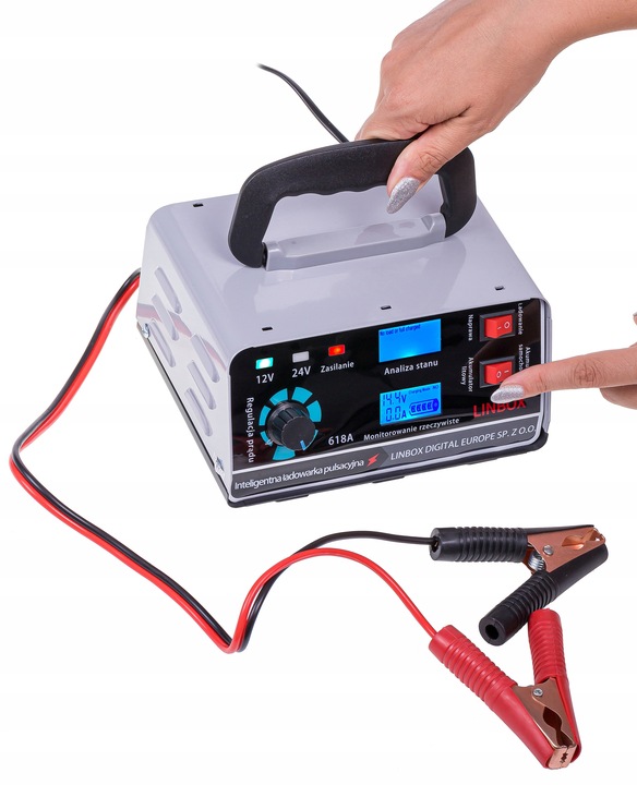 PROSTOWNIK SAMOCHODOWY DO AKUMULATORÓW 24V 12V 30A