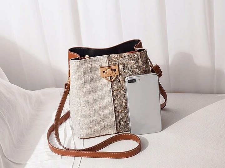 Torebka Damska na Ramię Brązowa Kremowa Jasna Elegancka Pojemna Wizytowa