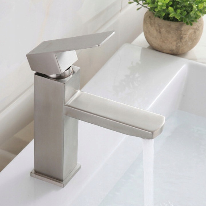 BATERIA ŁAZIENKOWA STOJĄCA UMYWALKOWA KRAN DO UMYWALKI ZLEWU CHROMOWA NISKA