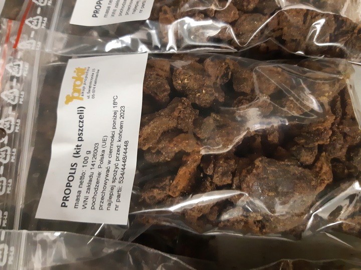 propolis (kit pszczeli) surowy polski 100 g