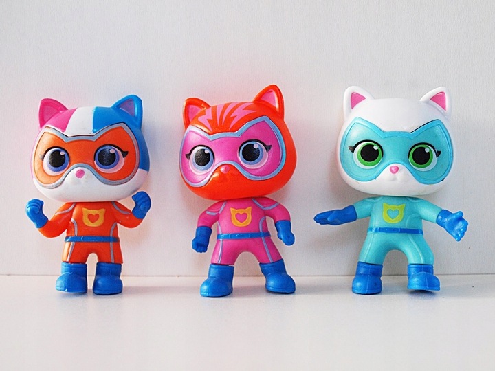 SUPERKOTY SUPER KITTIES FIGUREK EKIPA KOTKI ZESTAW 5 FIGUREK