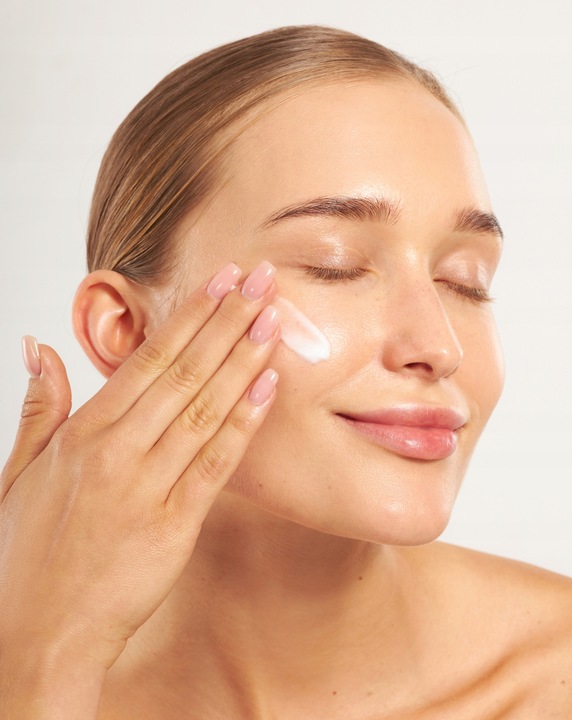 KREM do TWARZY na dzień NAWILŻAJĄCY olejem MAKADAMIA regeneracja NUTRIDOME