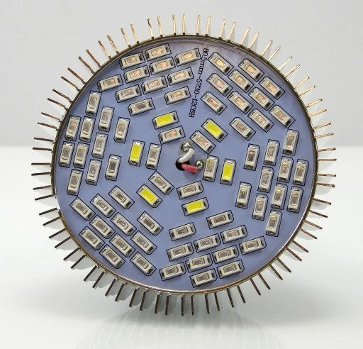 ŻARÓWKA LED GROW LIGHT DO UPRAWY ROŚLIN 50W E27