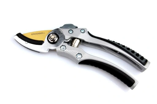Sekator kowadełkowy do gałęzi tytanowe ostrze stal tytan Greenmill UP0062T