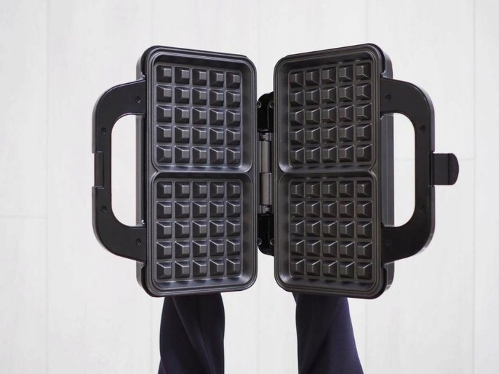 Gofrownica Eldom WA100S 1000W srebrna