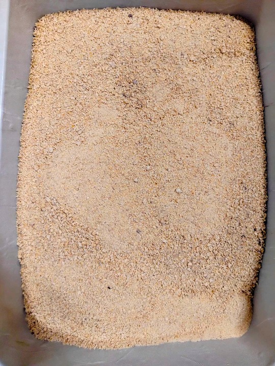 Żwirek kukurydziany EKOTEK PIASEK 40L dla kotów, królików 24KG