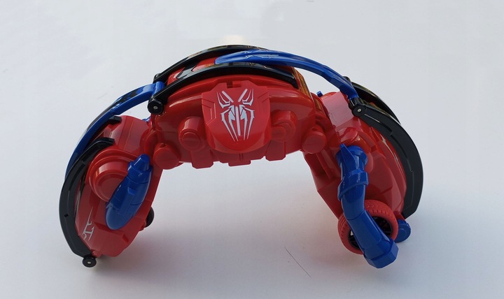 Samochód zdalnie sterowany toczący się Stunt Car 360 akumulator pilot 2,4