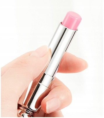 MASEŁKO DO UST BALSAM POMADKA DROHOO //